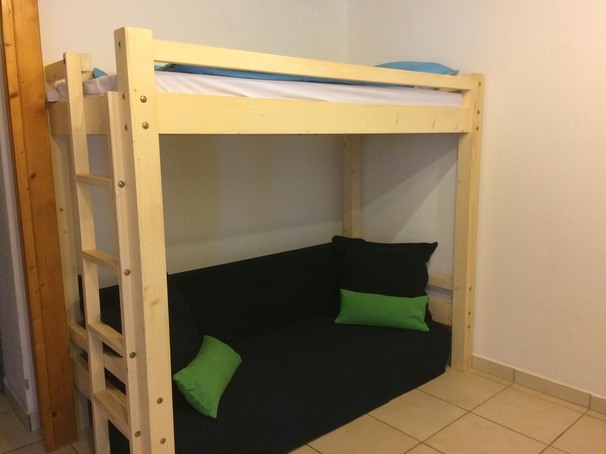 Blue Bike Hostel Balatonszárszó 外观 照片