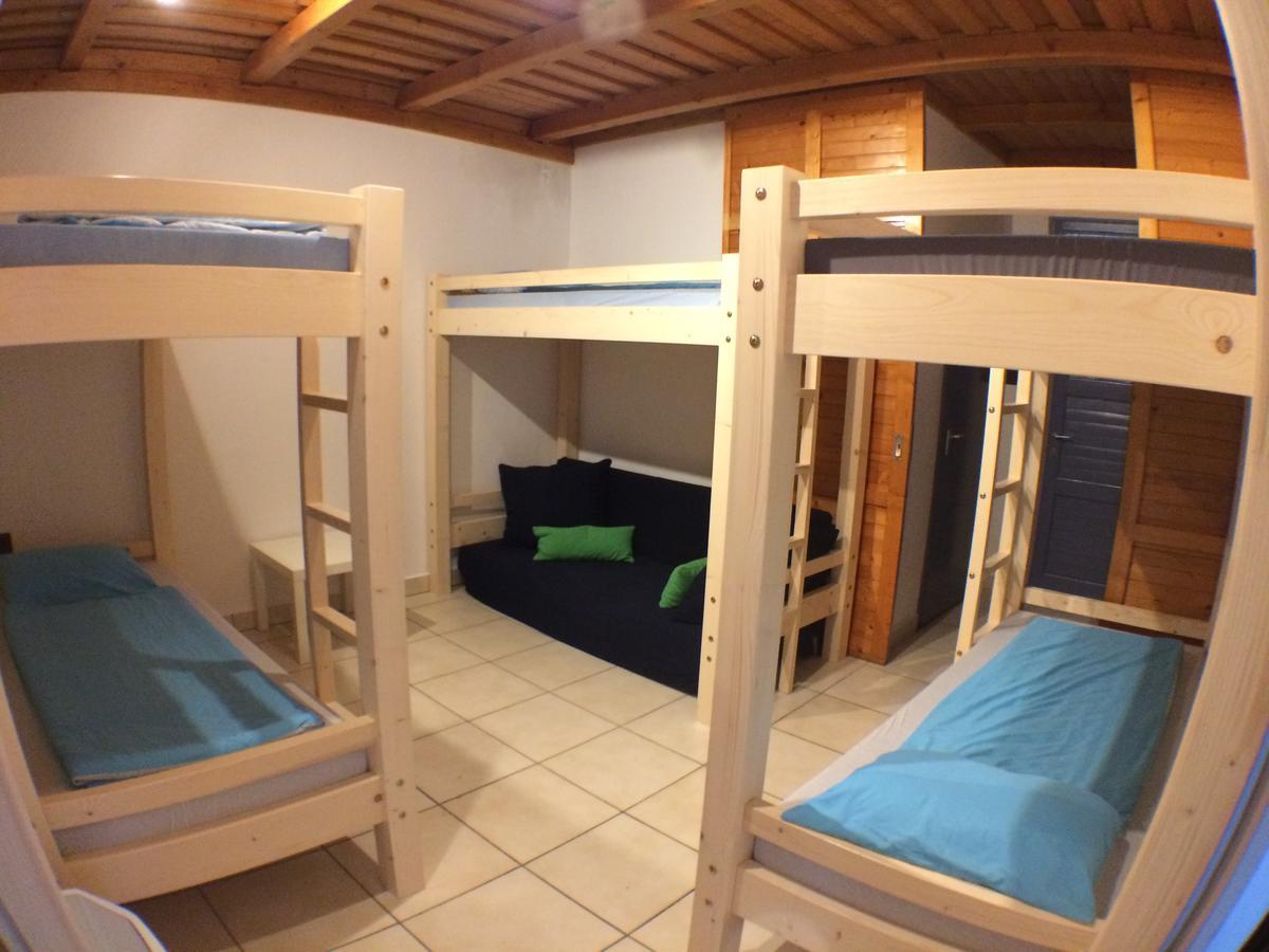 Blue Bike Hostel Balatonszárszó 外观 照片